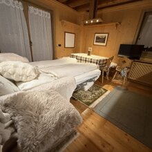 salotto con divano letto aperto - copia